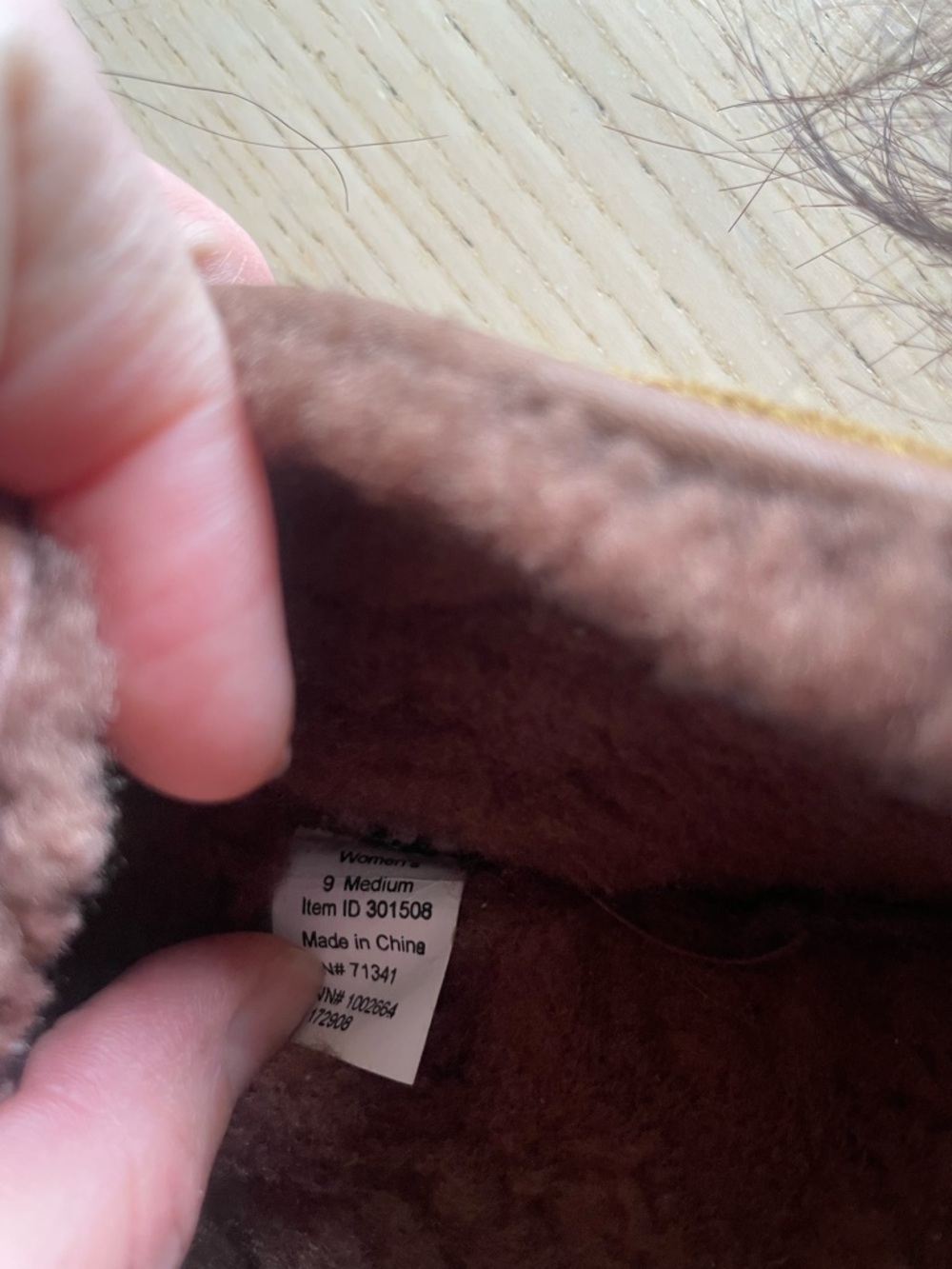 L.L.Bean Wicked Good Moccasin slippers ladies size 9 moccasin slippers leather - Picture 4 of 11